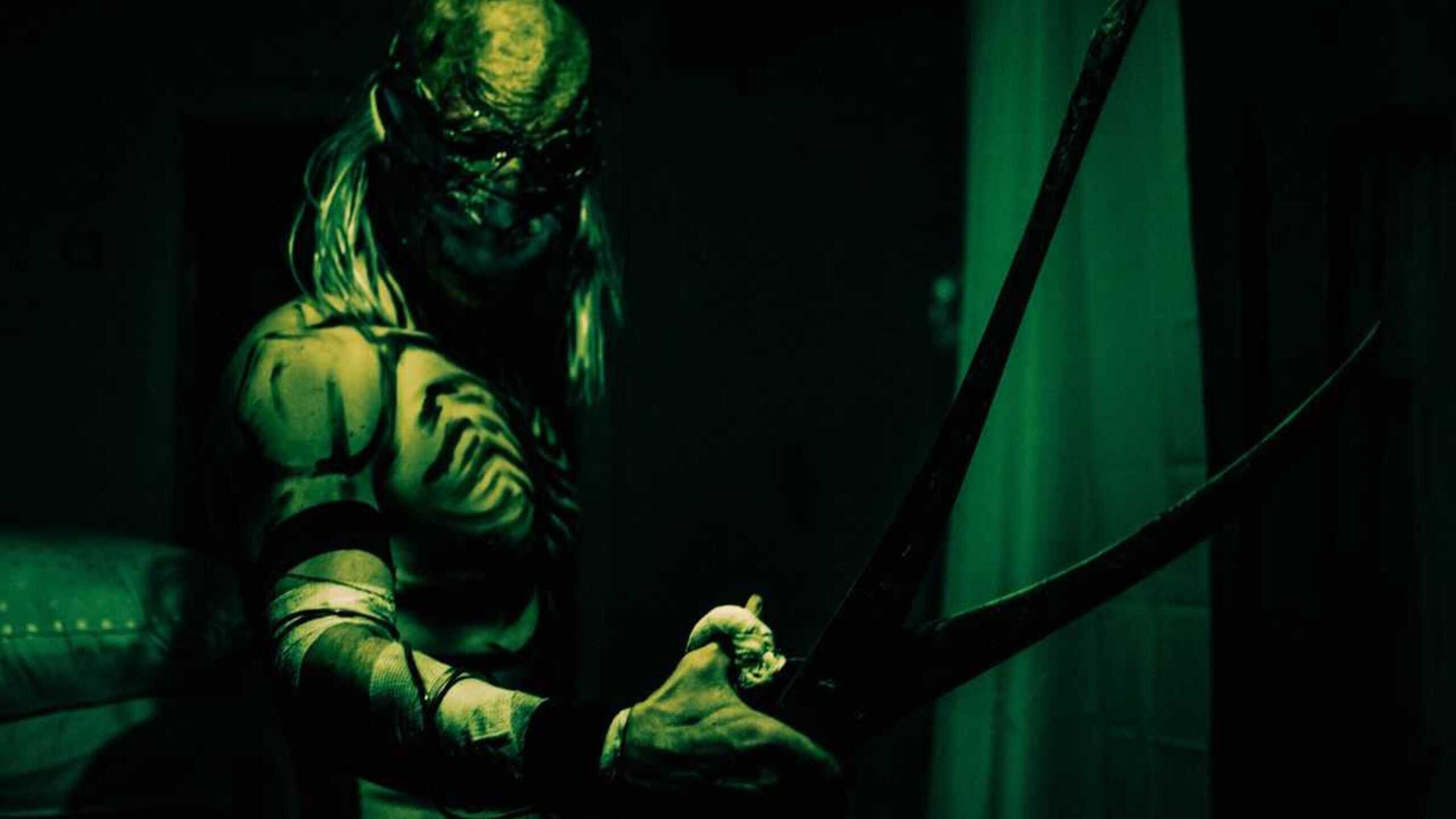 Перформанс «Outlast» — обложка