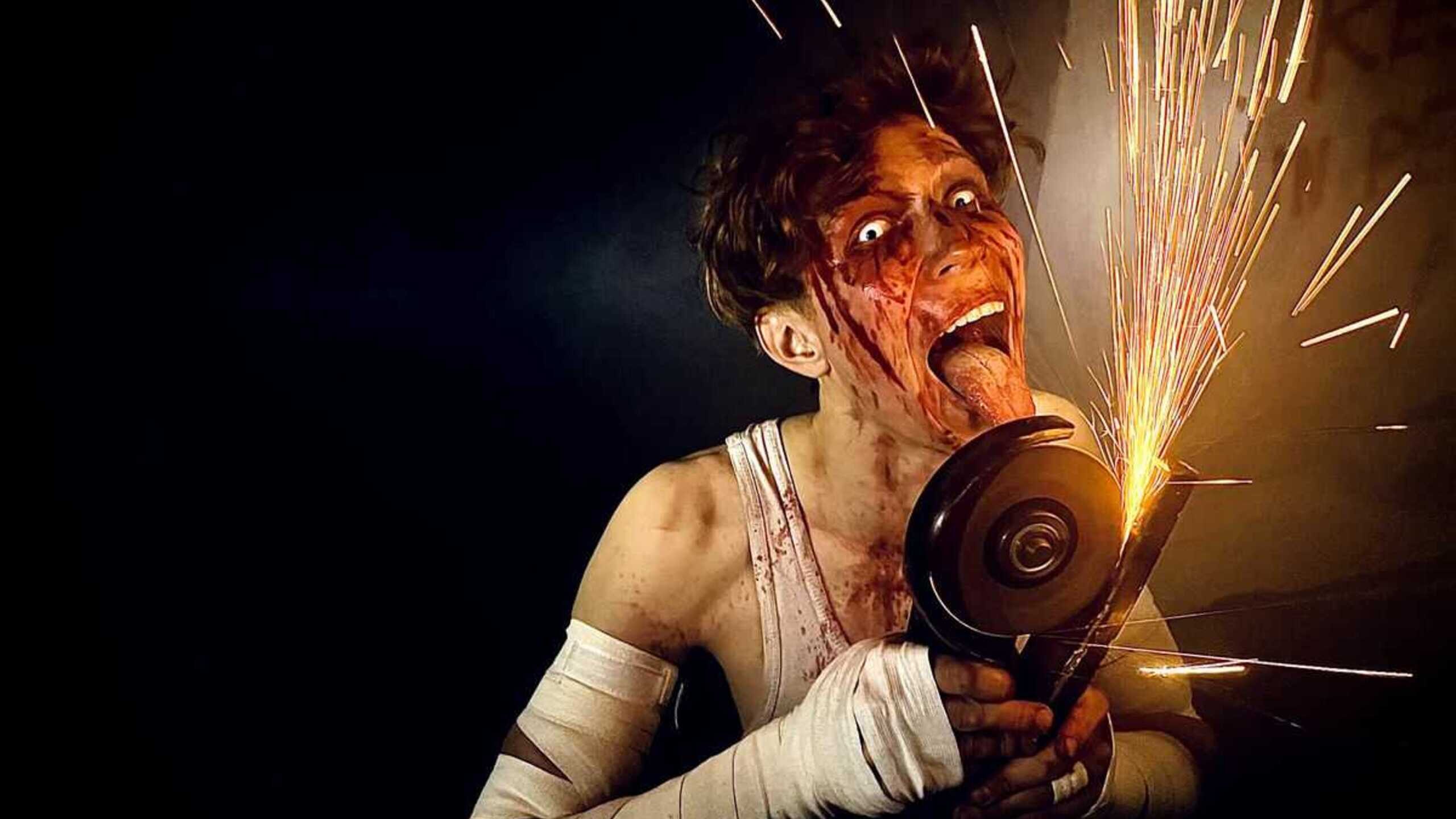 Перформанс «Outlast» — обложка